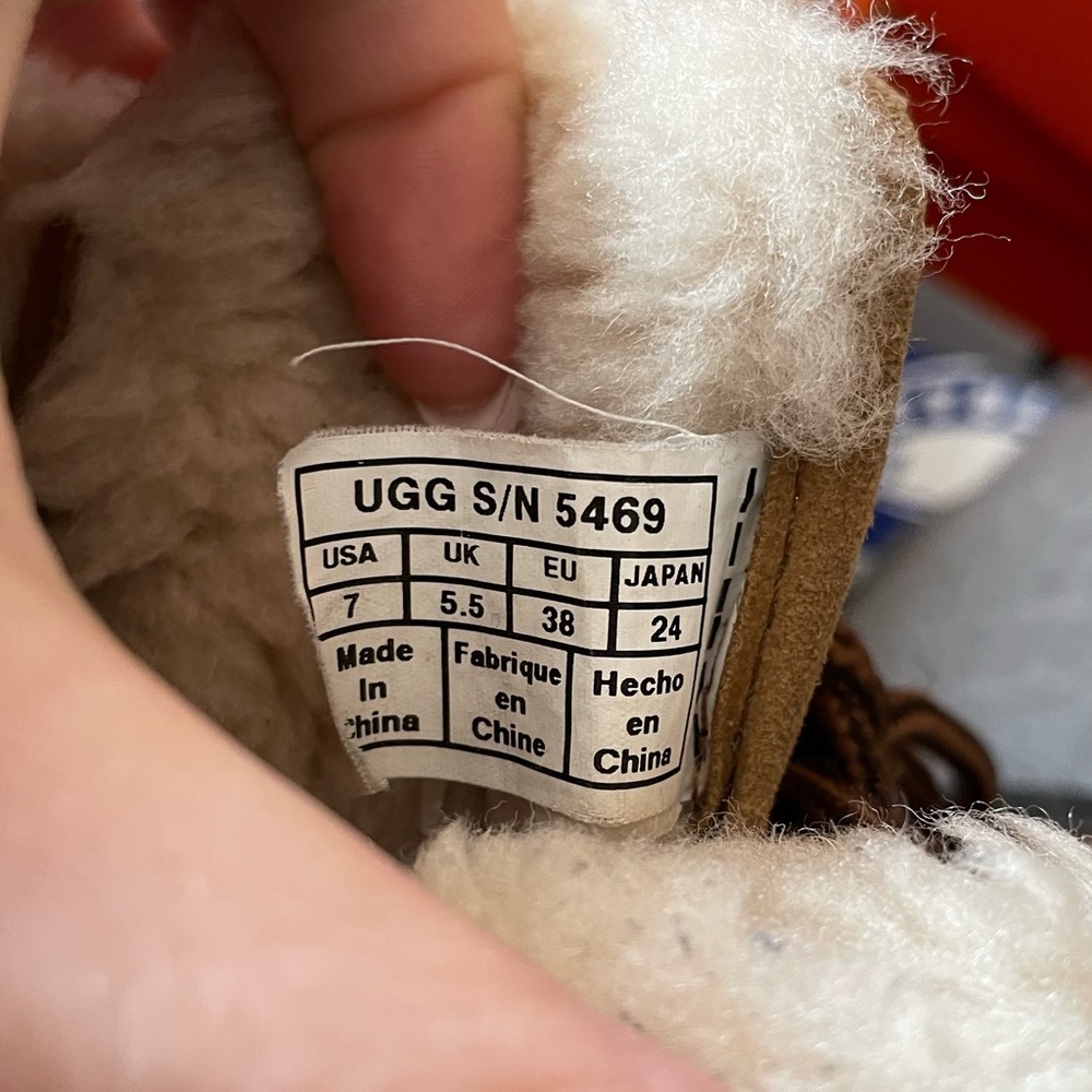Ugg Boots - image 4